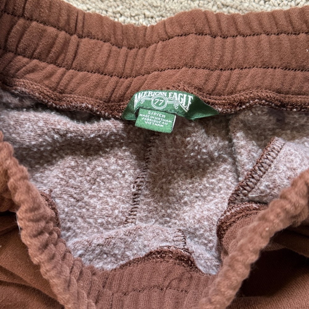 AEO Brown Boyfriend Joggers - Picture 4 of 7